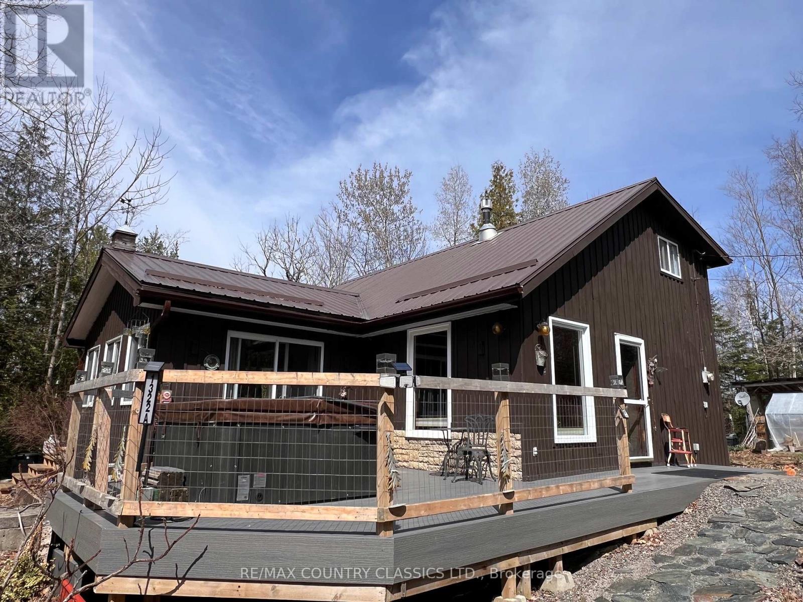 1322a Weslemkoon Lake Road, Tudor And Cashel, Ontario  K0L 1W0 - Photo 17 - X12895156