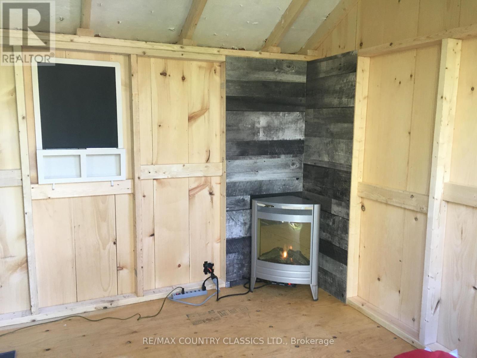 1322a Weslemkoon Lake Road, Tudor And Cashel, Ontario  K0L 1W0 - Photo 23 - X12895156