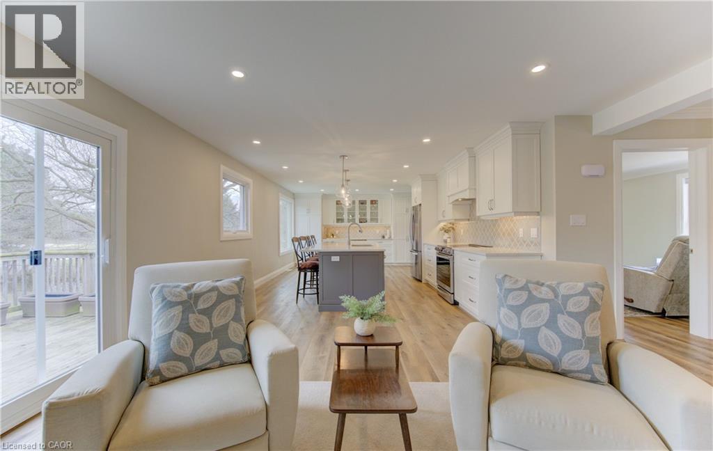 395 Warrington Drive, Waterloo, Ontario  N2L 2P7 - Photo 12 - 40823665