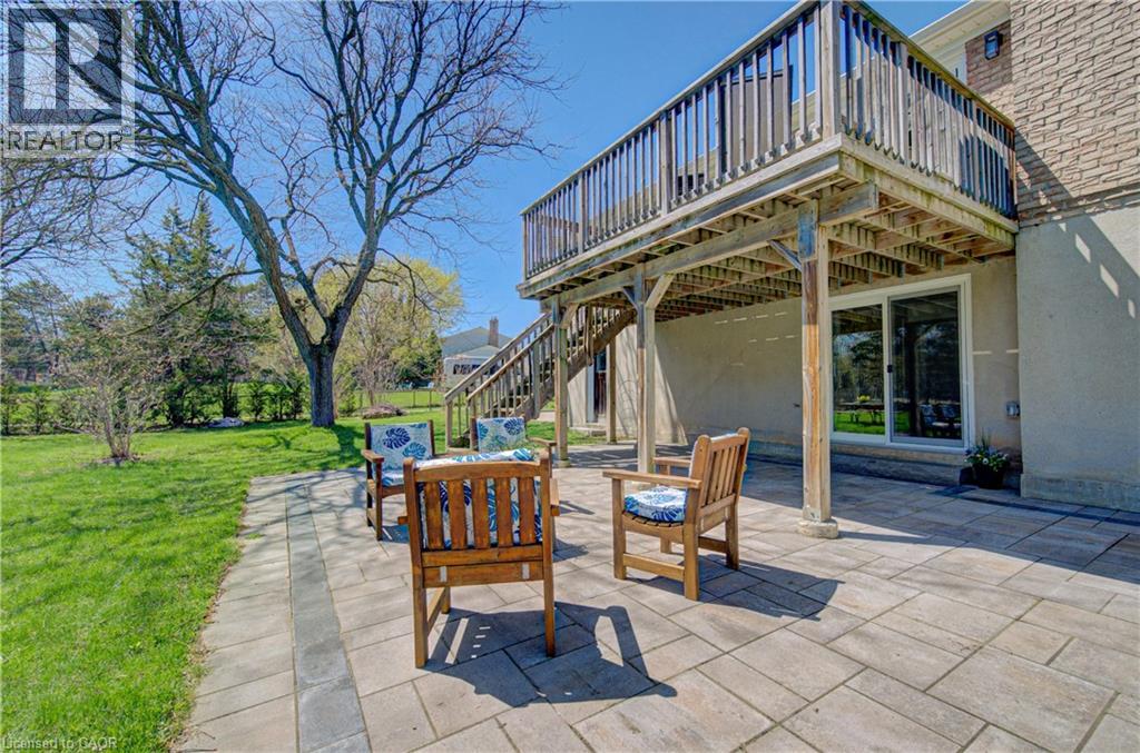 395 Warrington Drive, Waterloo, Ontario  N2L 2P7 - Photo 40 - 40823665