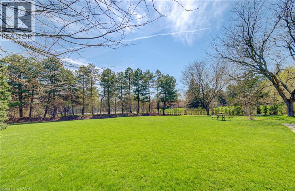 395 Warrington Drive, Waterloo, Ontario  N2L 2P7 - Photo 45 - 40823665