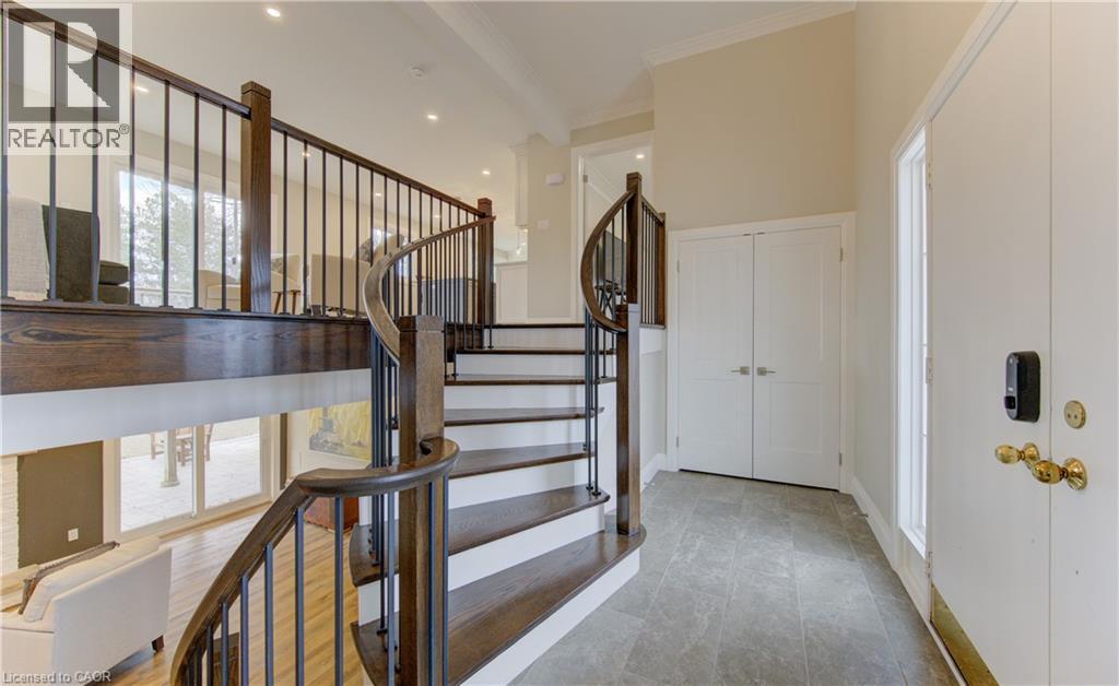 395 Warrington Drive, Waterloo, Ontario  N2L 2P7 - Photo 7 - 40823665