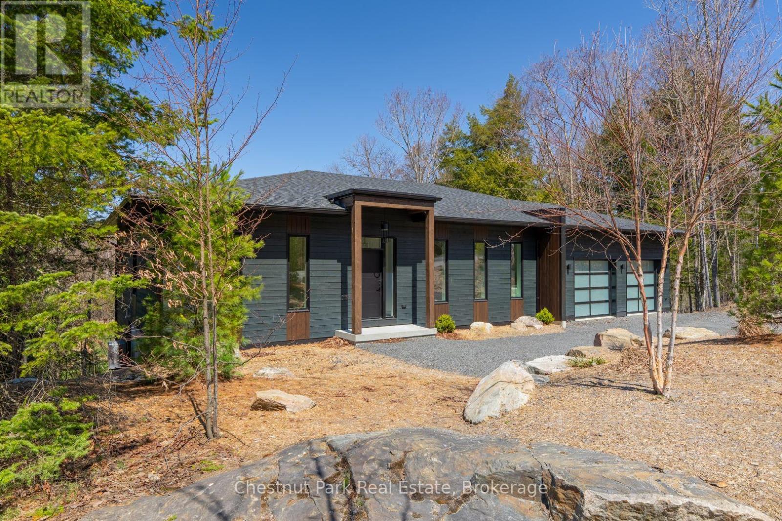 25 DEERHURST HIGHLANDS DRIVE, Huntsville, Ontario