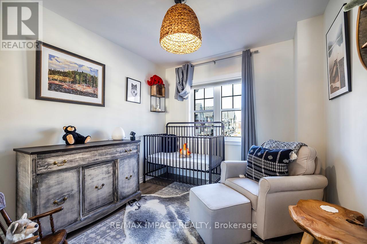 12 Marlborough Street, Whitby, Ontario  L1R 1K3 - Photo 27 - E13039528