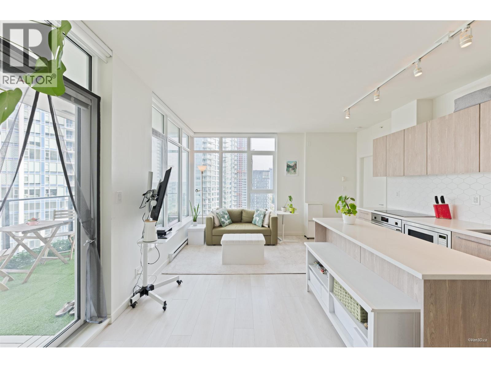 1309 691 North Road Street, Coquitlam, British Columbia  V3J 0H9 - Photo 11 - R3112275