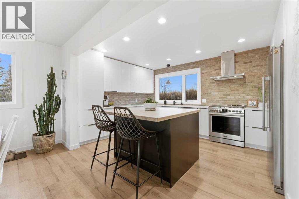 118019 380 Avenue E, Rural Foothills County, Alberta  T1S 1N3 - Photo 10 - A2304575