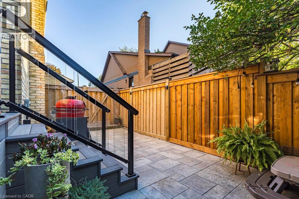 318 Lloyminn Avenue, Ancaster, Ontario  L9G 3X4 - Photo 18 - 40810885