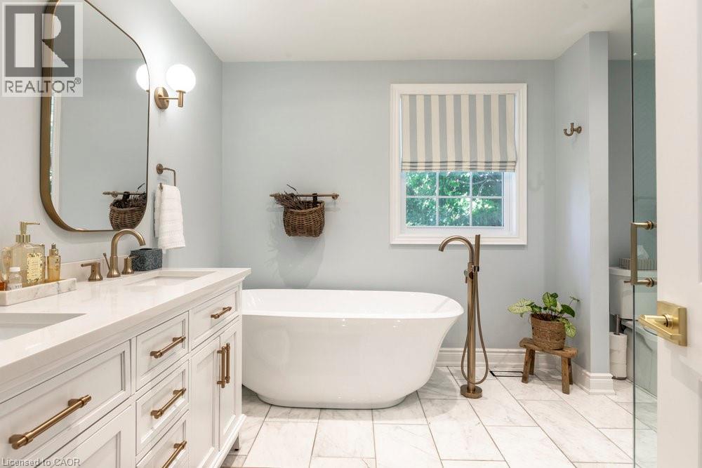 318 Lloyminn Avenue, Ancaster, Ontario  L9G 3X4 - Photo 29 - 40810885