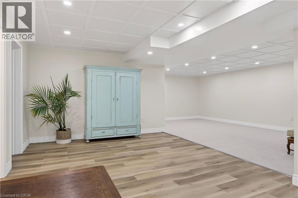 318 Lloyminn Avenue, Ancaster, Ontario  L9G 3X4 - Photo 43 - 40810885