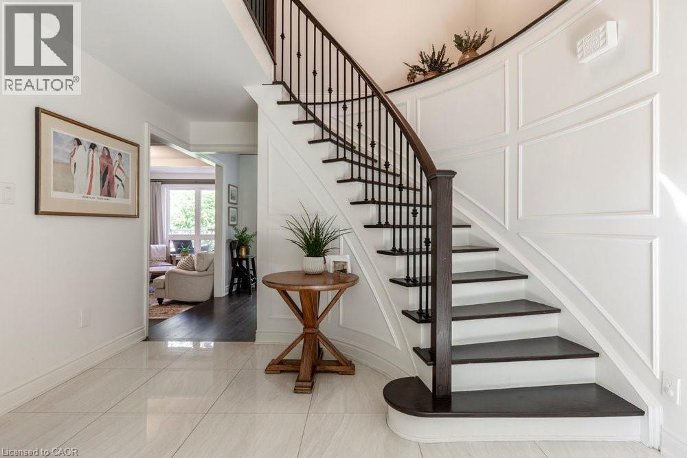 318 Lloyminn Avenue, Ancaster, Ontario  L9G 3X4 - Photo 5 - 40810885