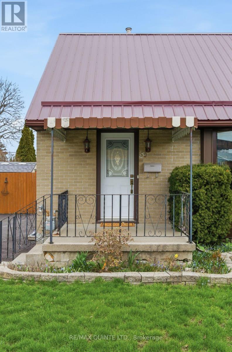 59 Fourth Avenue, Quinte West, Ontario  K8V 5N5 - Photo 3 - X13039596