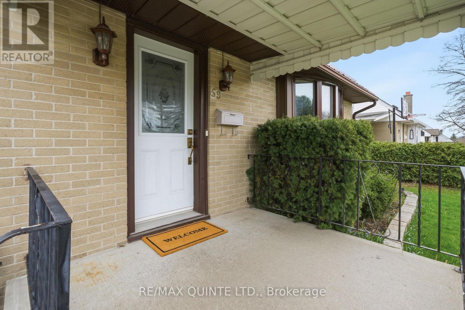 59 Fourth Avenue, Quinte West, Ontario  K8V 5N5 - Photo 4 - X13039596