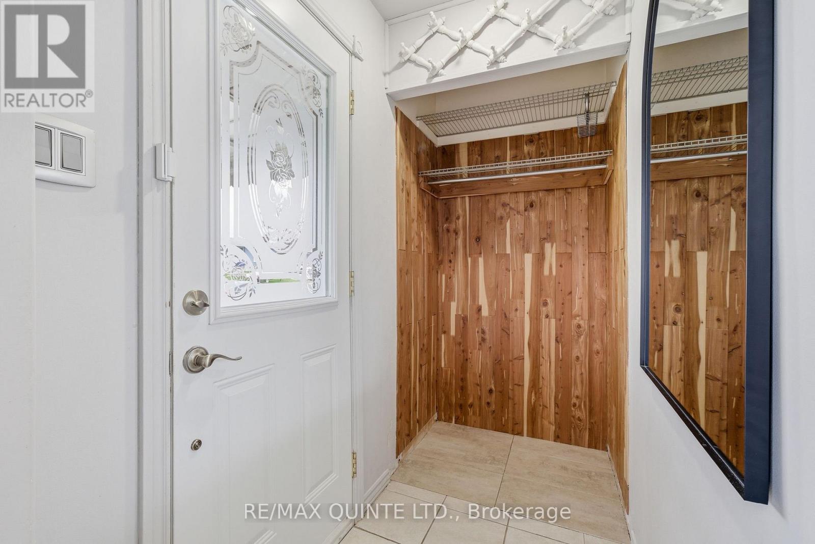 59 Fourth Avenue, Quinte West, Ontario  K8V 5N5 - Photo 6 - X13039596