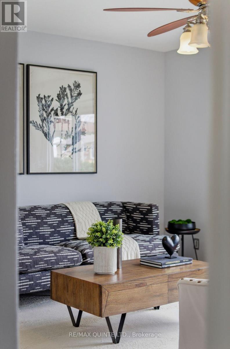 59 Fourth Avenue, Quinte West, Ontario  K8V 5N5 - Photo 8 - X13039596