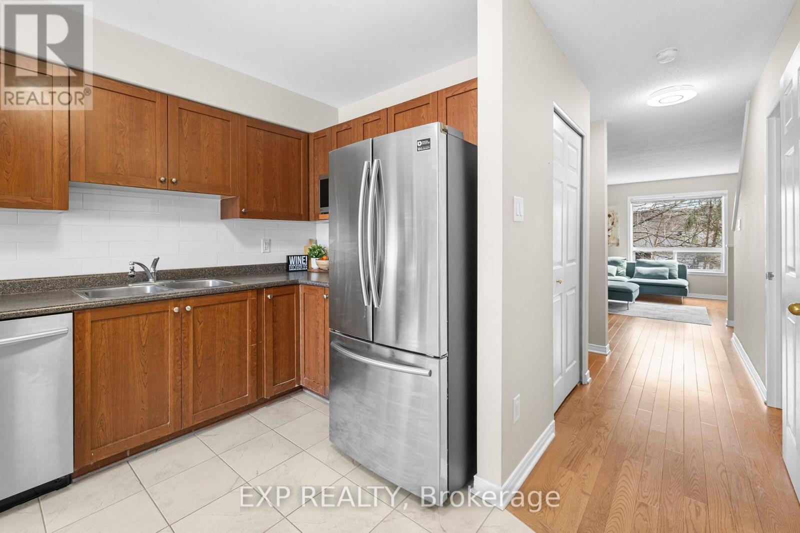 255 Gershwin Private, Ottawa, Ontario  K2H 1G5 - Photo 12 - X13039494