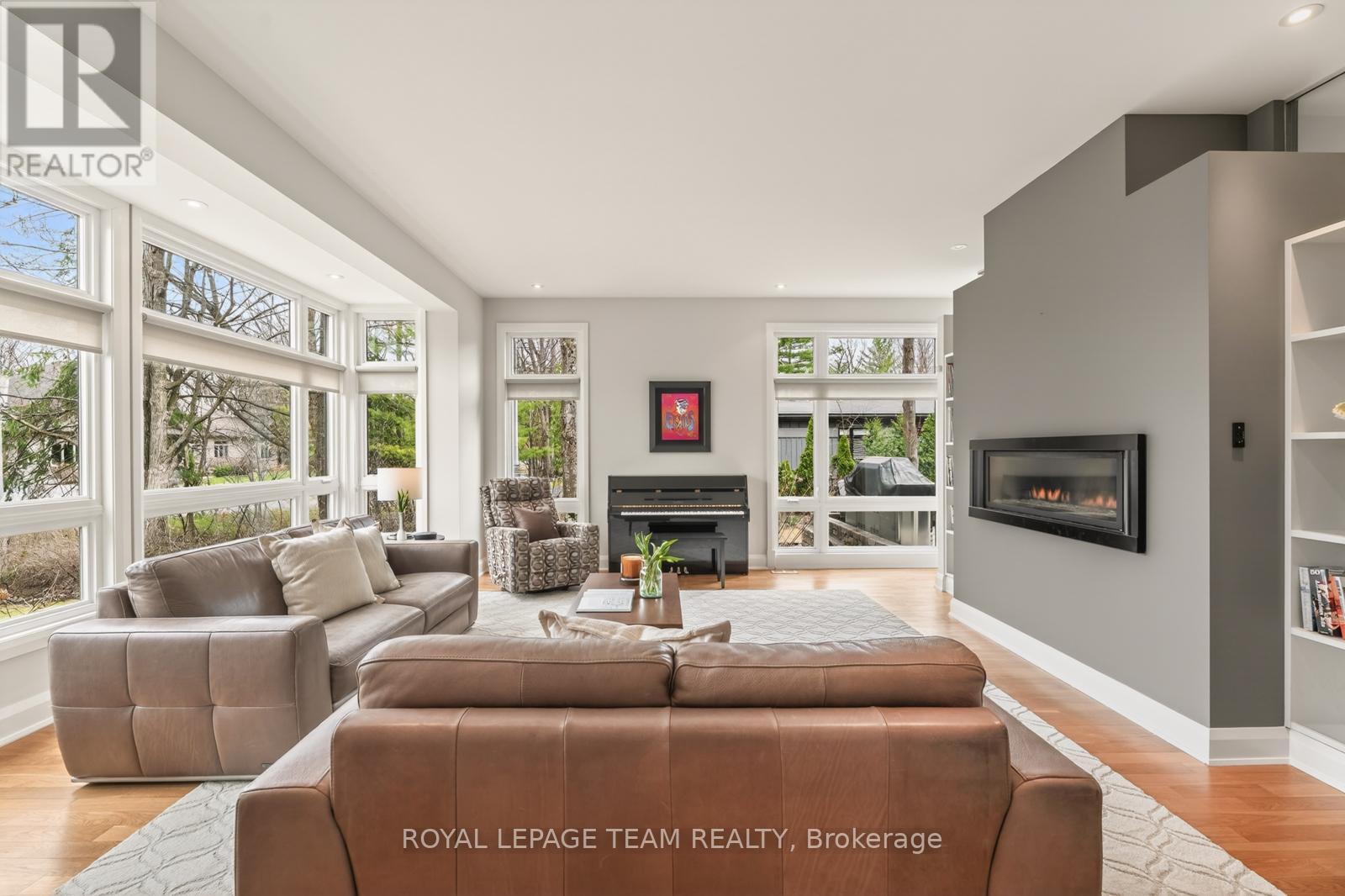 17 Kaymar Drive, Ottawa, Ontario  K1J 7C8 - Photo 3 - X13039554