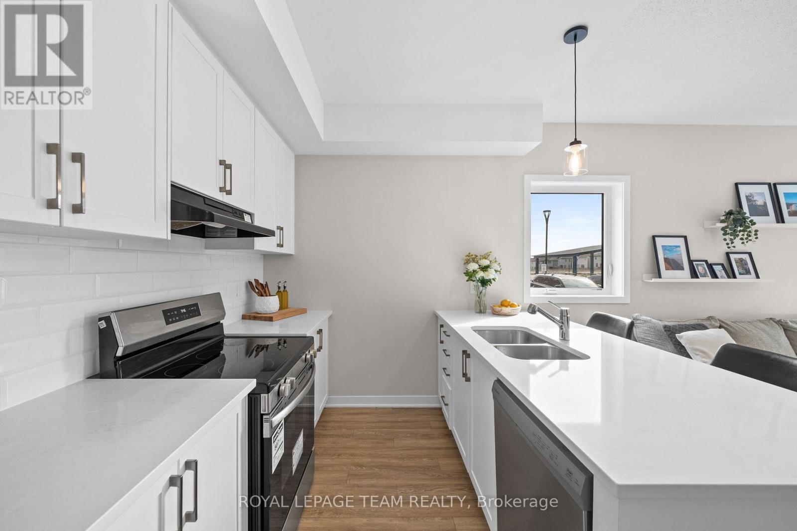 722 Parnian Private, Ottawa, Ontario  K2J 4H7 - Photo 12 - X13039594