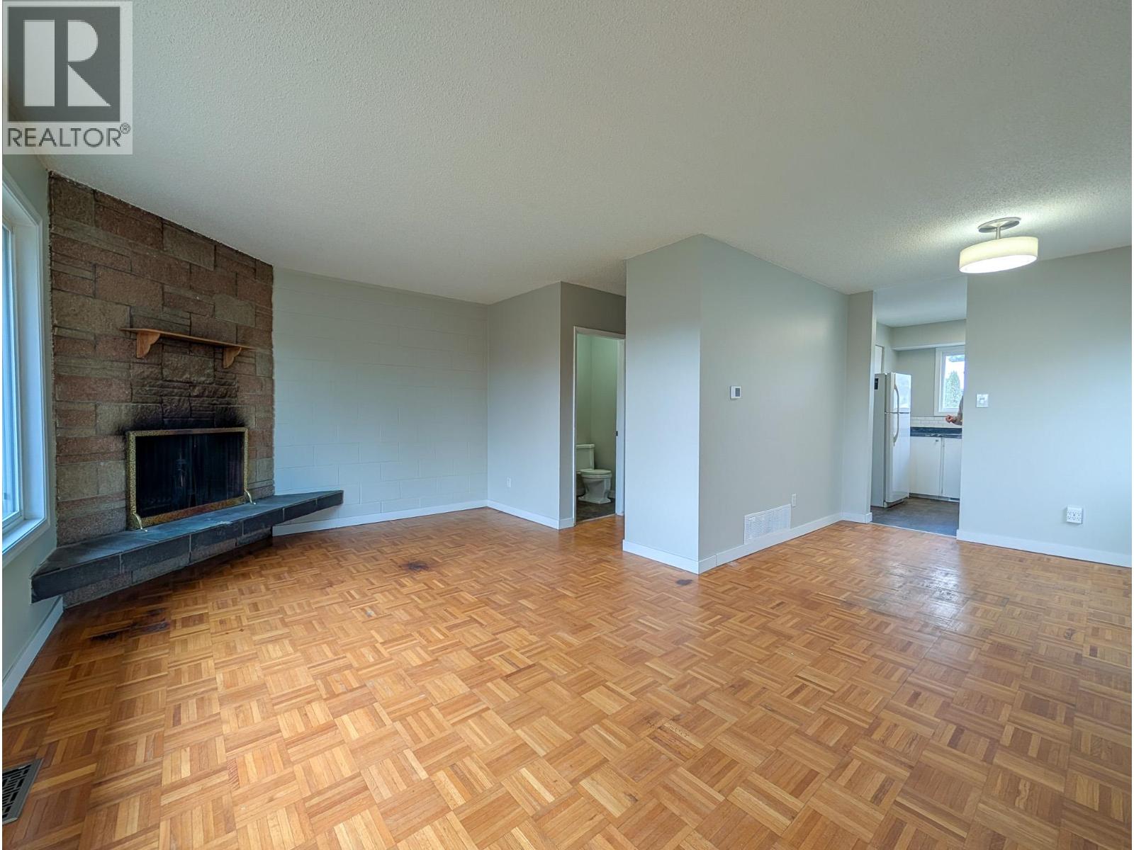 117 119 Mcdermid Drive, Prince George, British Columbia  V2M 4T5 - Photo 12 - R3115460