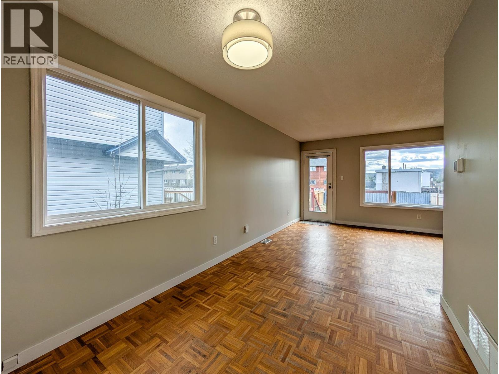 117 119 Mcdermid Drive, Prince George, British Columbia  V2M 4T5 - Photo 14 - R3115460