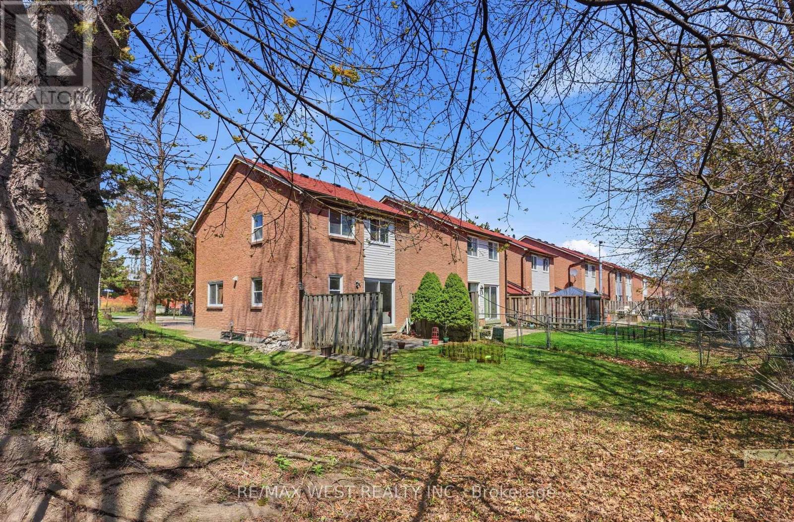 1 - 151 Wickson Trail, Toronto, Ontario  M1B 2L5 - Photo 20 - E13038612