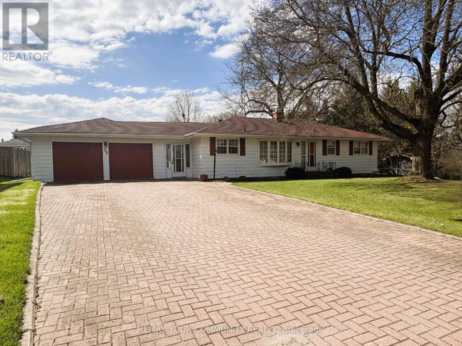 29 PATRICIA DRIVE, King, Ontario