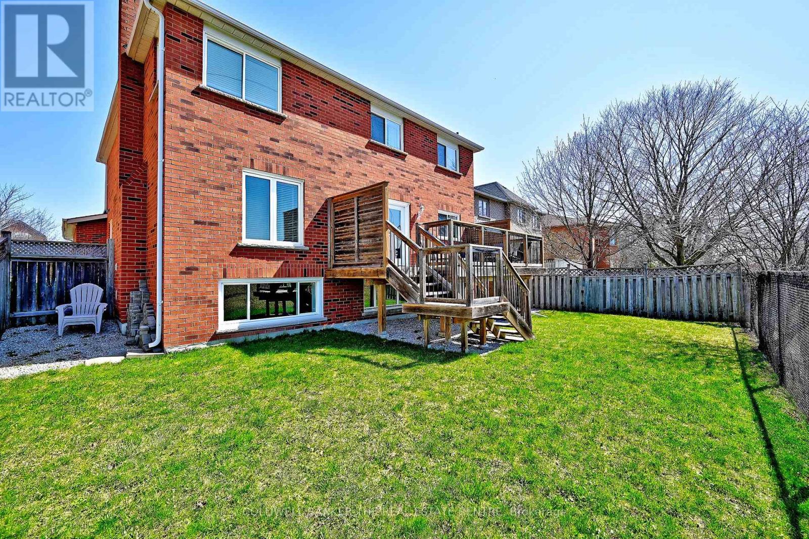 194 Chambers Crescent, Newmarket, Ontario  L3X 1T1 - Photo 46 - N13039154