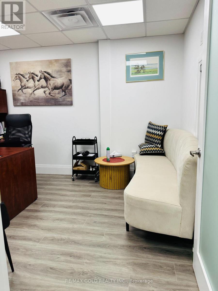 6 - 8550 Torbram Road, Brampton, Ontario  L6T 5C8 - Photo 13 - W13034888