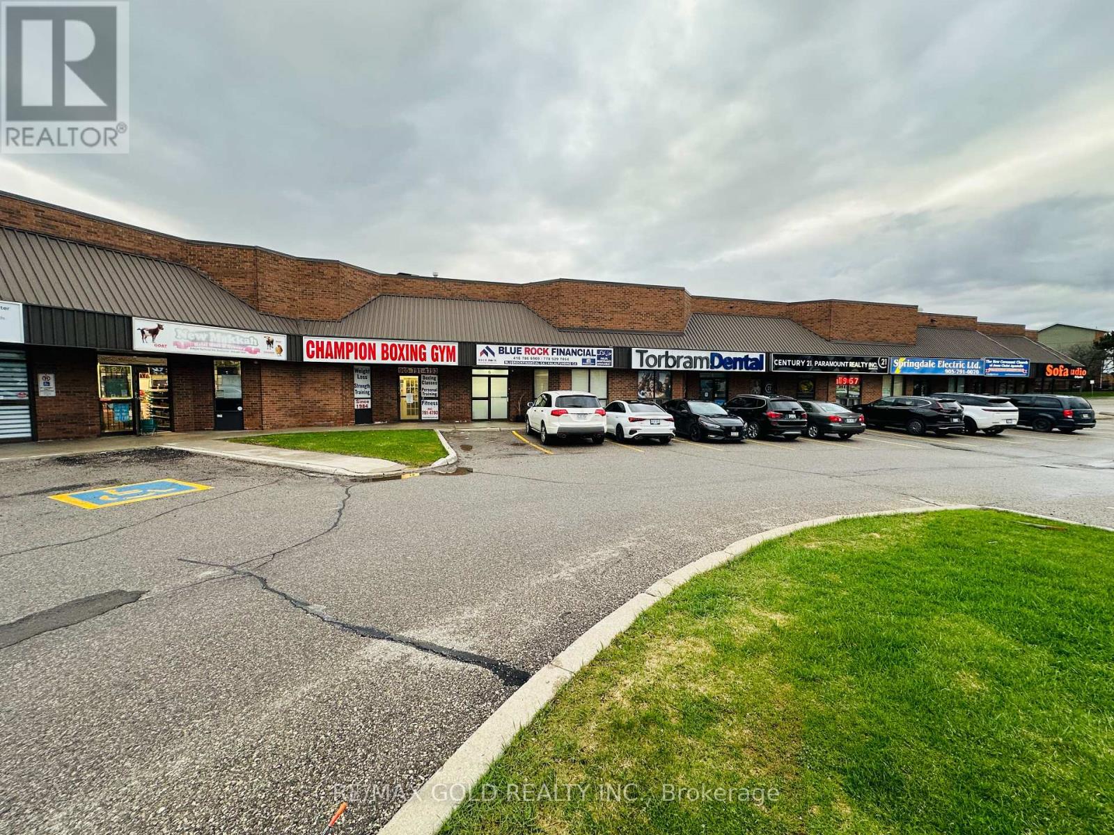 6 - 8550 Torbram Road, Brampton, Ontario  L6T 5C8 - Photo 3 - W13034888