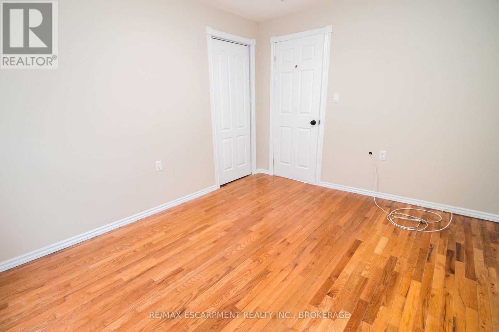 1 - 539 Woodlawn Road, Welland, Ontario  L3C 3K2 - Photo 17 - X13039522