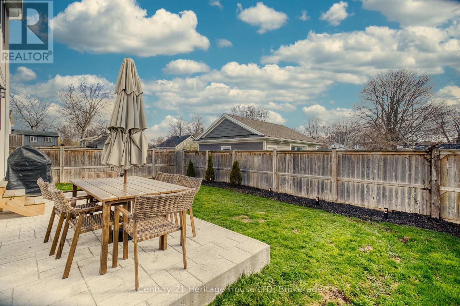 18 Parkview Avenue, Fort Erie, Ontario  L2A 5L7 - Photo 40 - X13039616