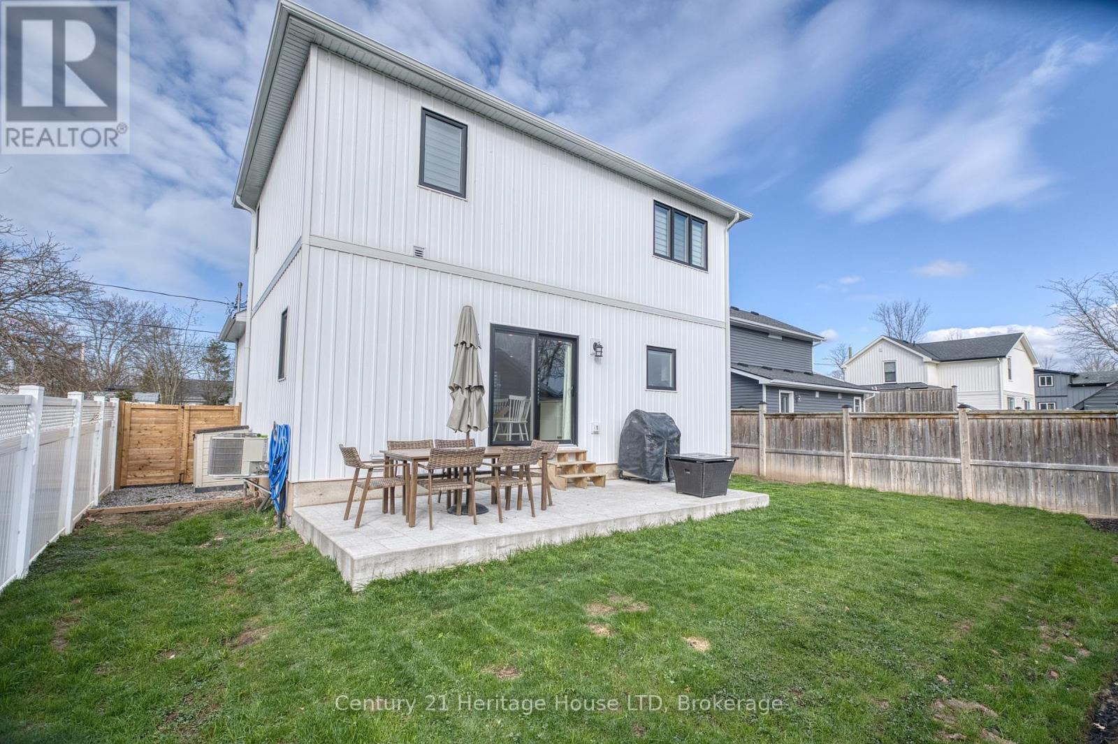 18 Parkview Avenue, Fort Erie, Ontario  L2A 5L7 - Photo 43 - X13039616