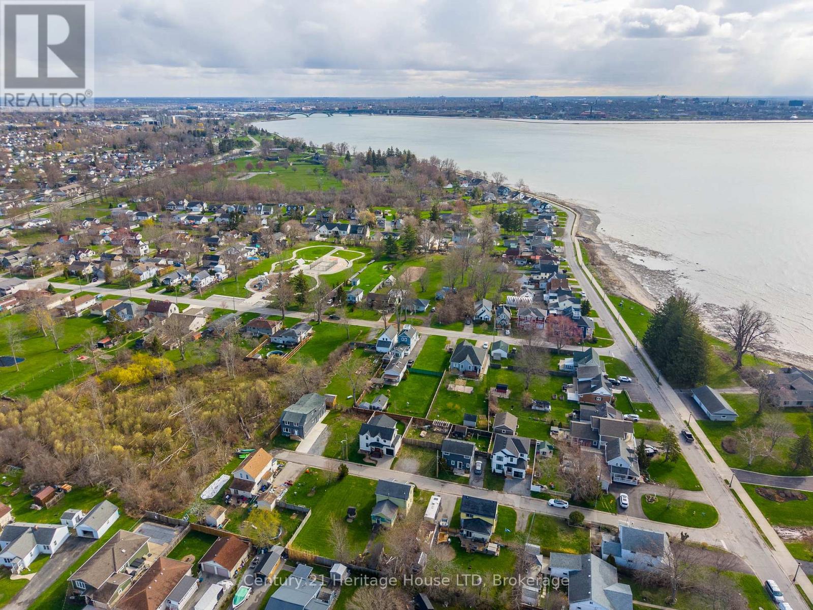 18 Parkview Avenue, Fort Erie, Ontario  L2A 5L7 - Photo 49 - X13039616