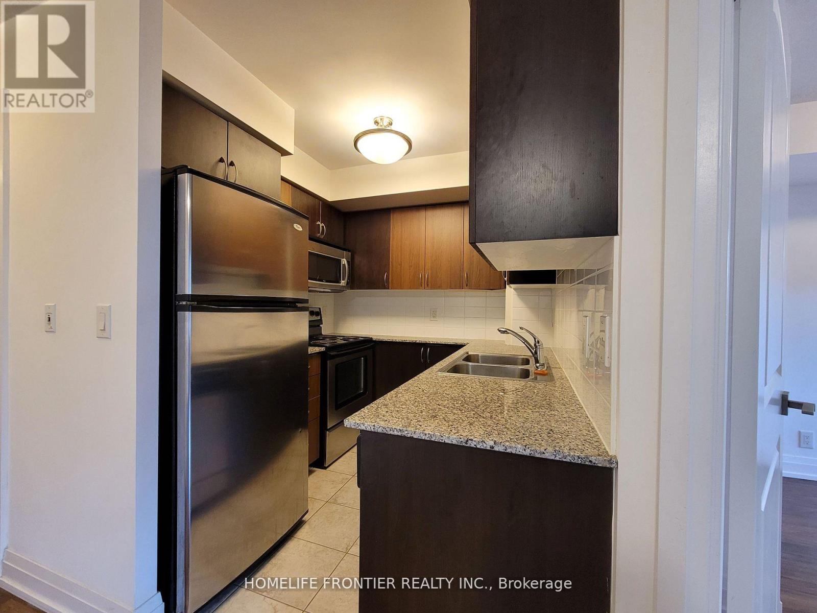 403 - 1060 Sheppard Avenue W, Toronto, Ontario  M3J 0G7 - Photo 13 - W13039440