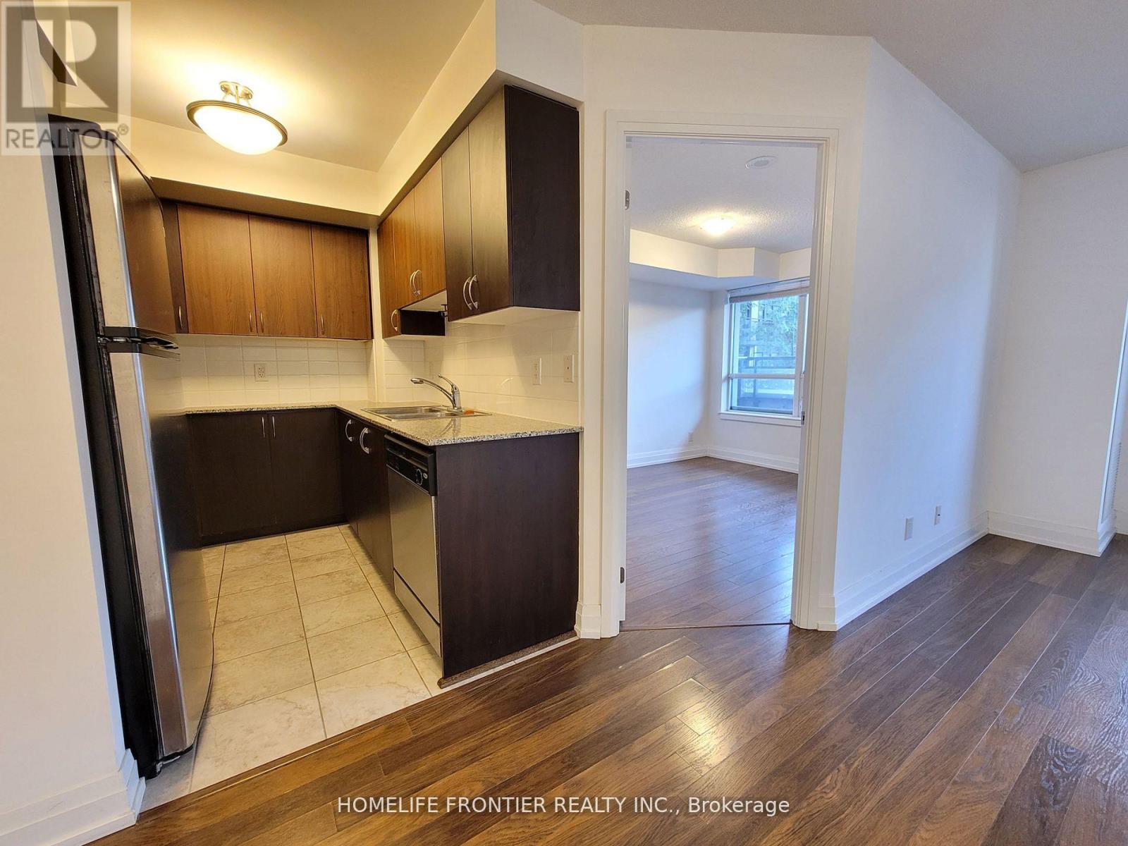 403 - 1060 Sheppard Avenue W, Toronto, Ontario  M3J 0G7 - Photo 7 - W13039440