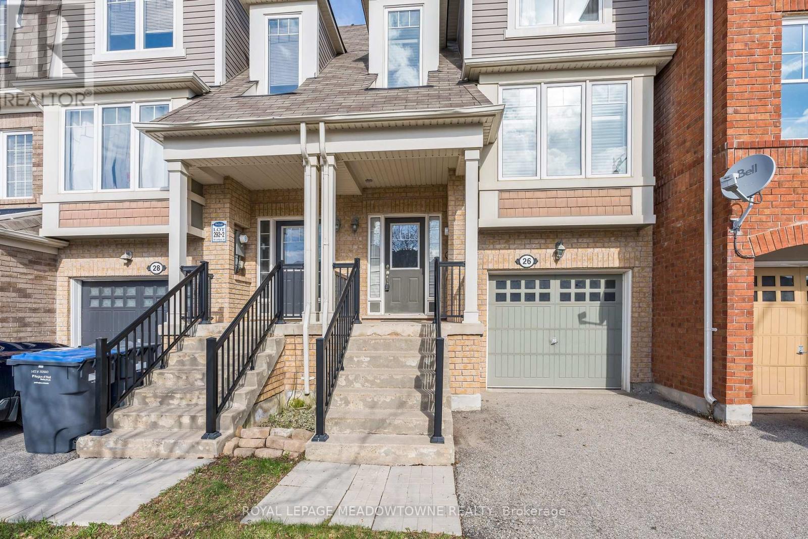 26 Lathbury Street, Brampton, Ontario  L7A 0R5 - Photo 4 - W13039444