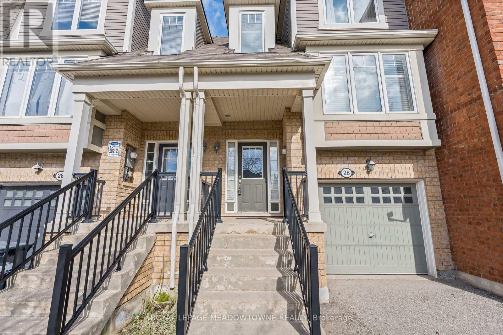 26 Lathbury Street, Brampton, Ontario  L7A 0R5 - Photo 5 - W13039444