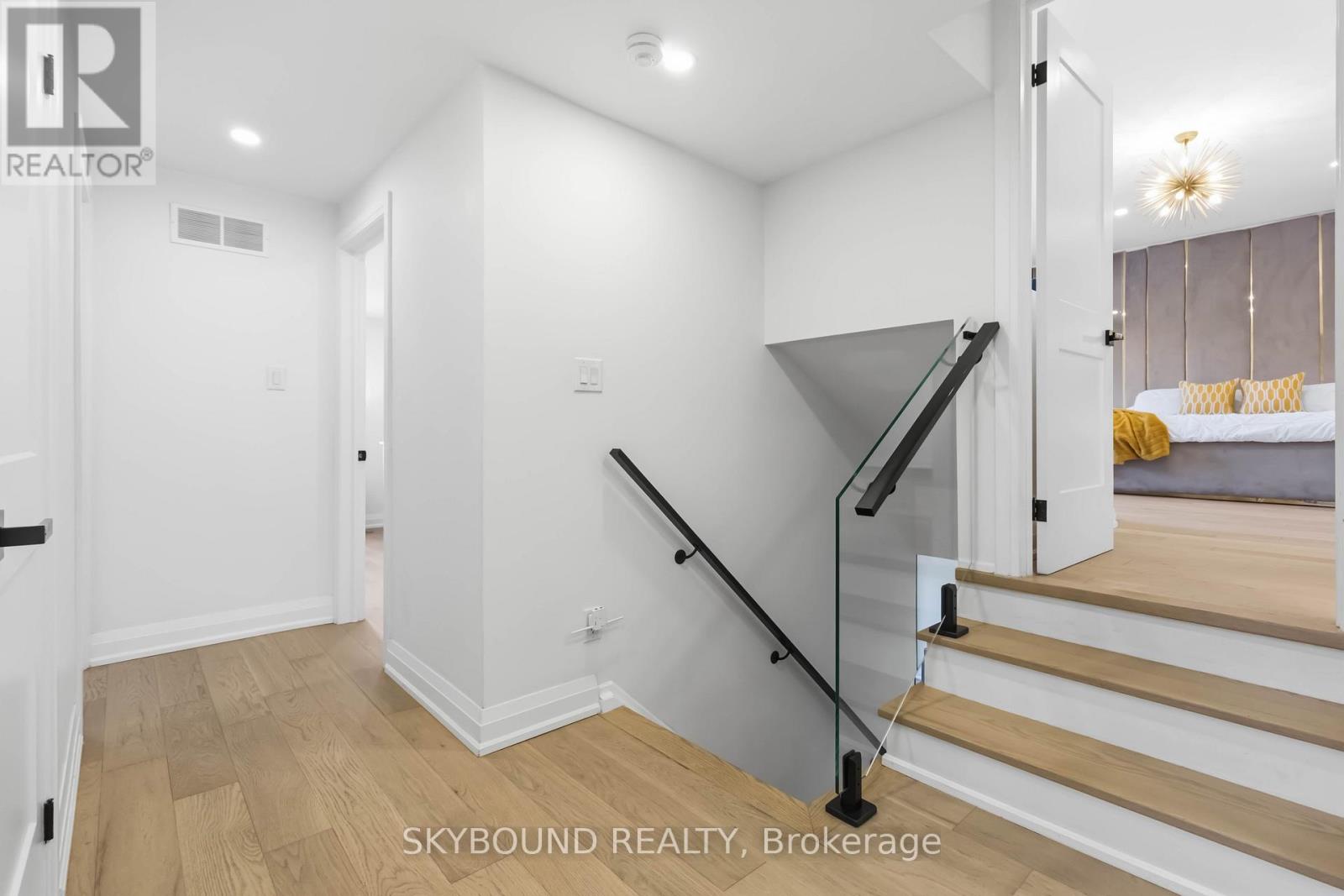 2711 Spruce Needle Court, Mississauga, Ontario  L5L 1N2 - Photo 15 - W13039558