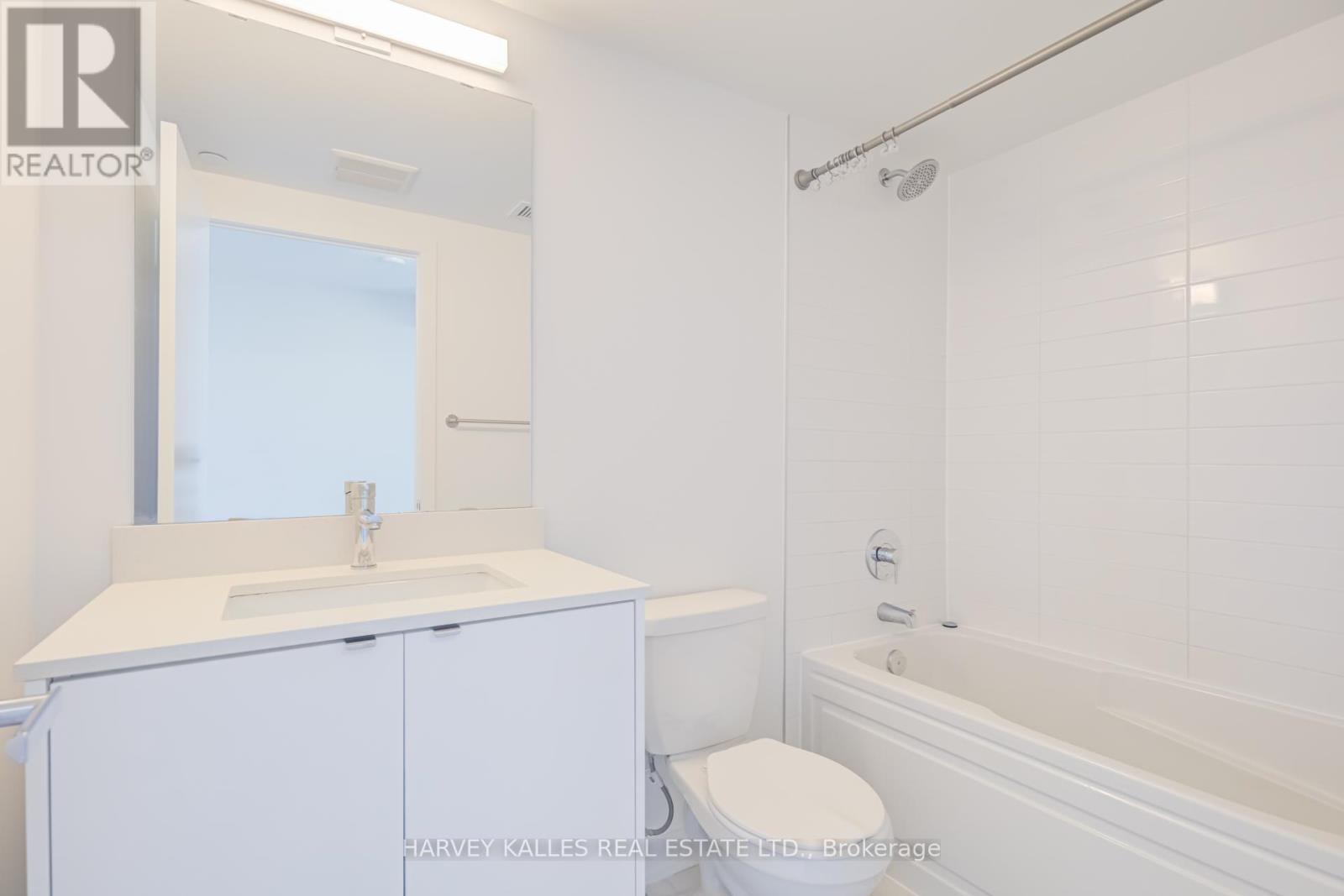 B814 - 3200 Dakota Common, Burlington, Ontario  L7M 2A7 - Photo 15 - W13039606