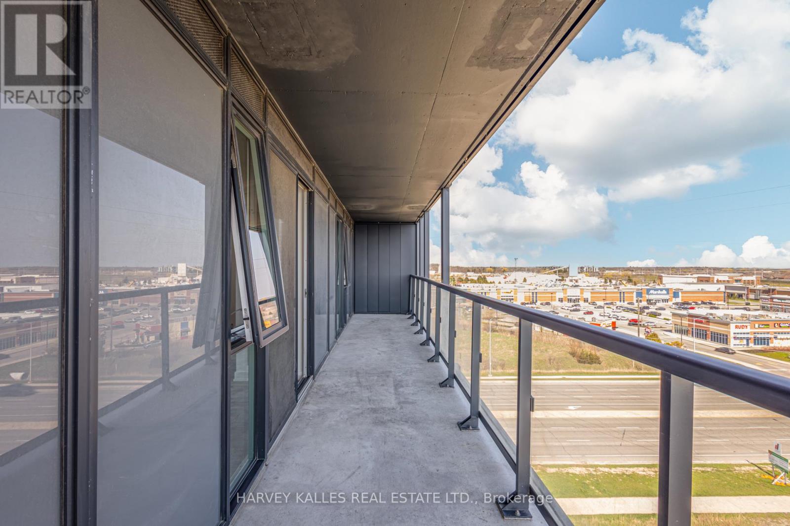 B814 - 3200 Dakota Common, Burlington, Ontario  L7M 2A7 - Photo 30 - W13039606