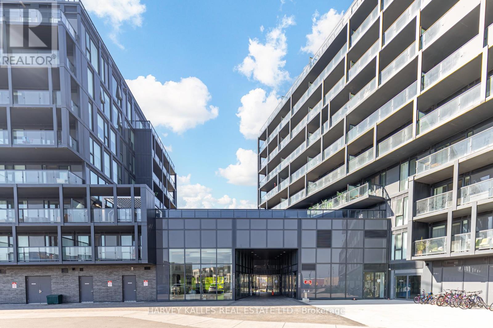 B814 - 3200 Dakota Common, Burlington, Ontario  L7M 2A7 - Photo 39 - W13039606