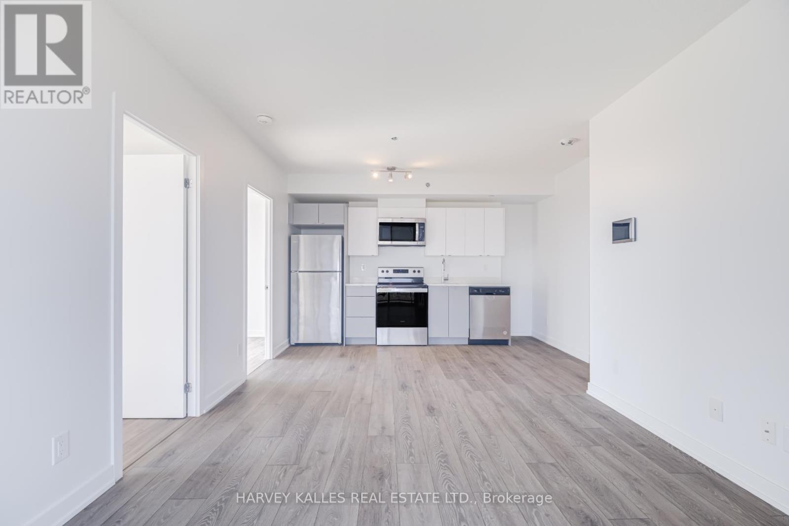 B814 - 3200 Dakota Common, Burlington, Ontario  L7M 2A7 - Photo 5 - W13039606