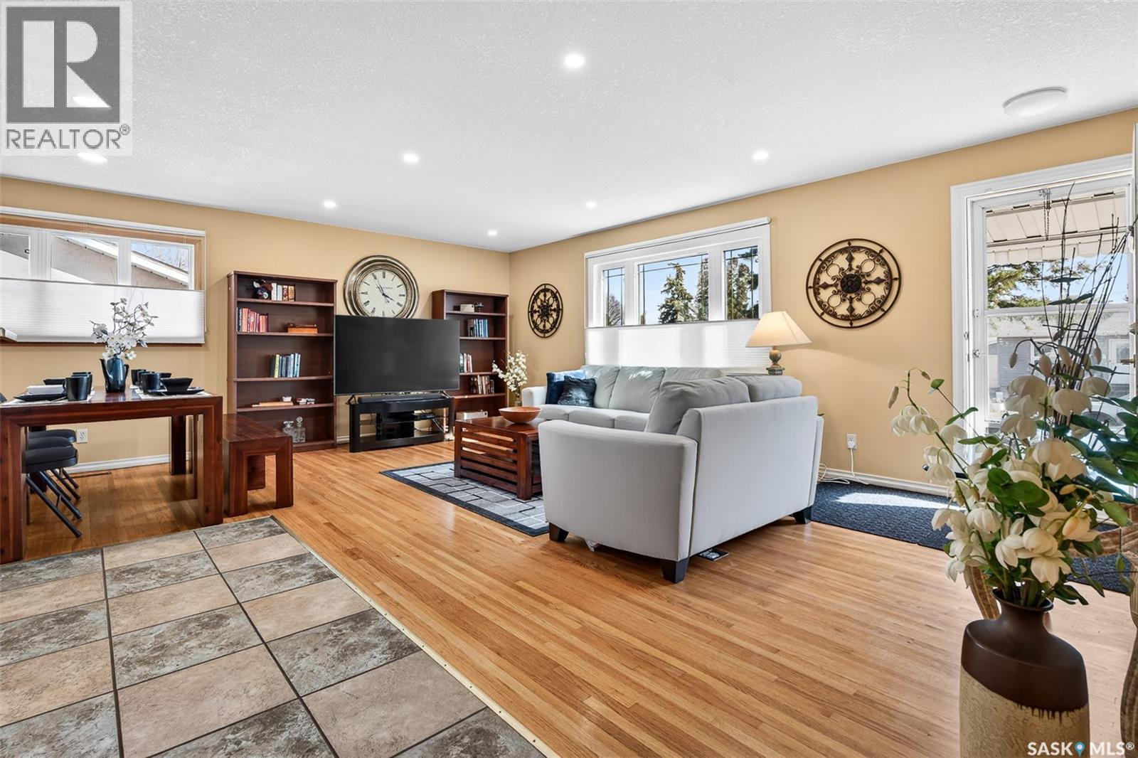 958 Edmonton Street, Moose Jaw, Saskatchewan  S6H 3A8 - Photo 11 - SK033757