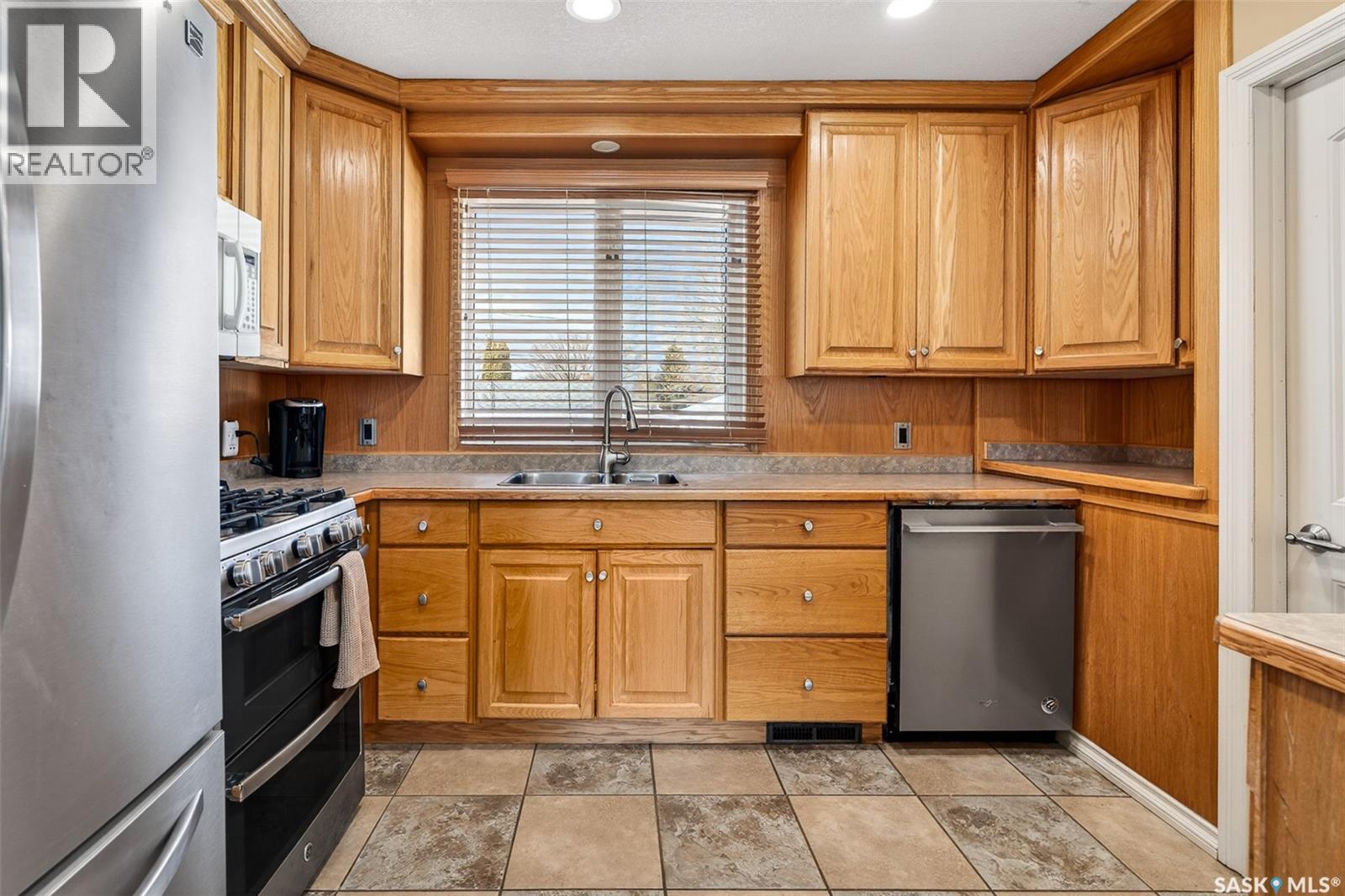 958 Edmonton Street, Moose Jaw, Saskatchewan  S6H 3A8 - Photo 24 - SK033757