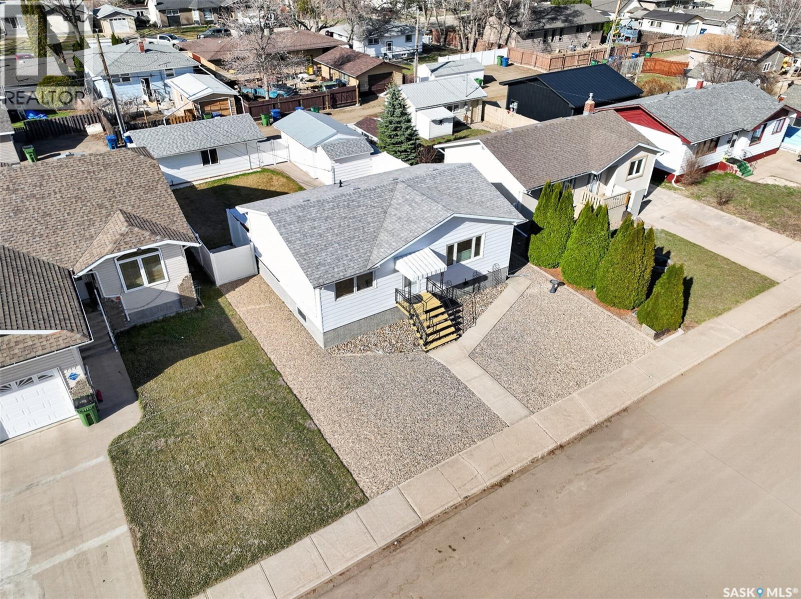 958 Edmonton Street, Moose Jaw, Saskatchewan  S6H 3A8 - Photo 4 - SK033757