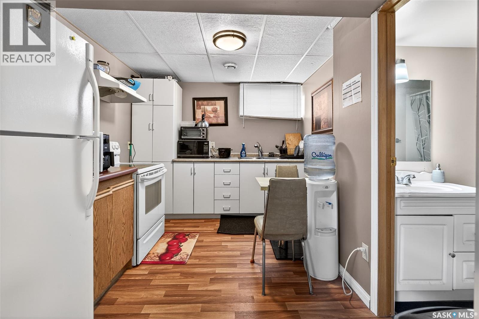 958 Edmonton Street, Moose Jaw, Saskatchewan  S6H 3A8 - Photo 52 - SK033757