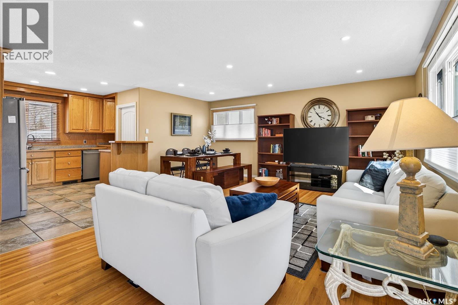 958 Edmonton Street, Moose Jaw, Saskatchewan  S6H 3A8 - Photo 8 - SK033757