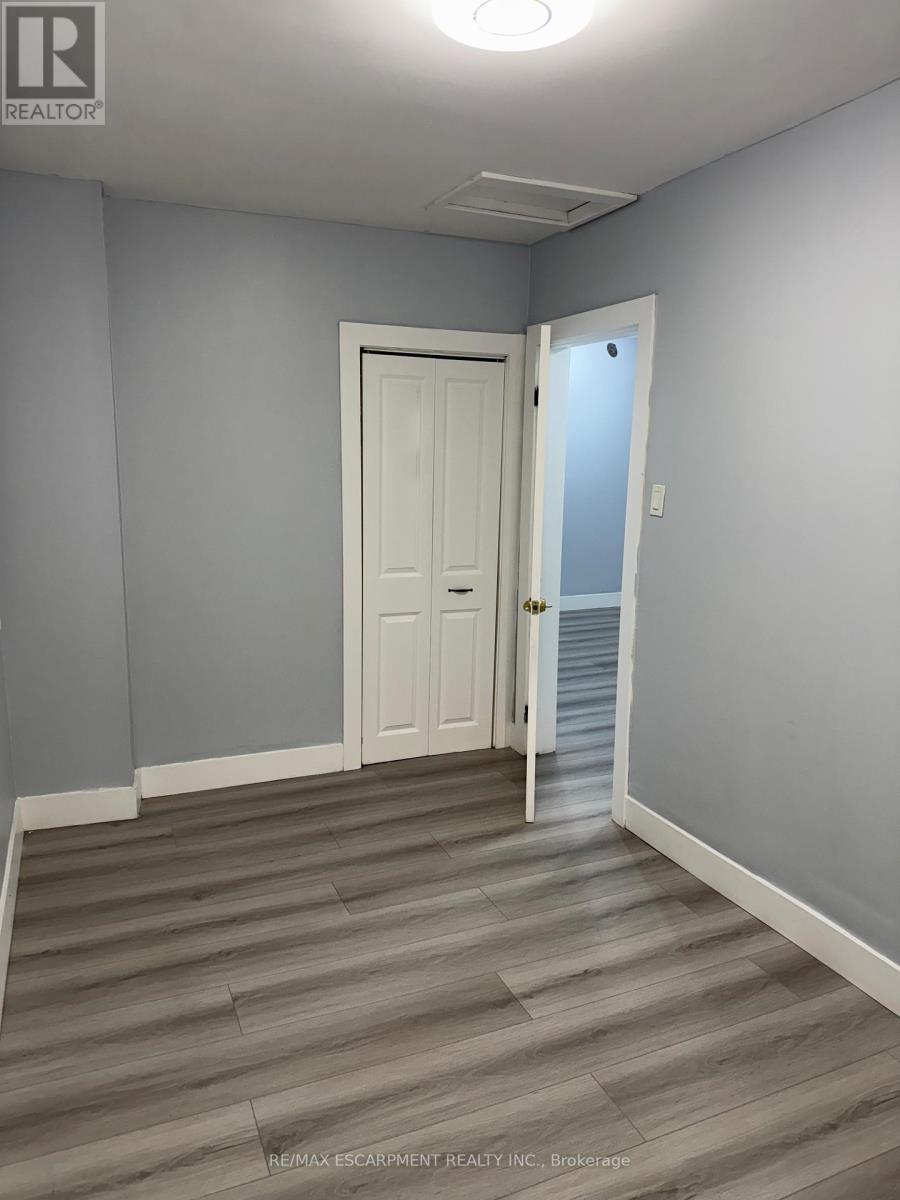 161 Kenilworth Avenue N, Hamilton, Ontario  L8H 4R9 - Photo 5 - X13039576