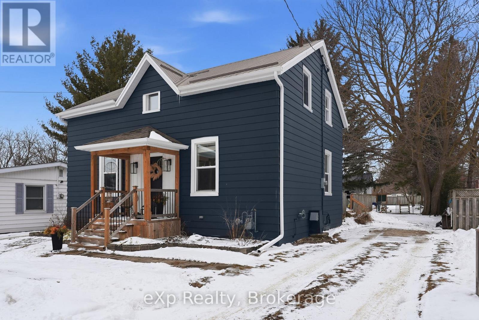 255 Waterloo Street, Wellington North, Ontario  N0G 2L3 - Photo 5 - X12953718