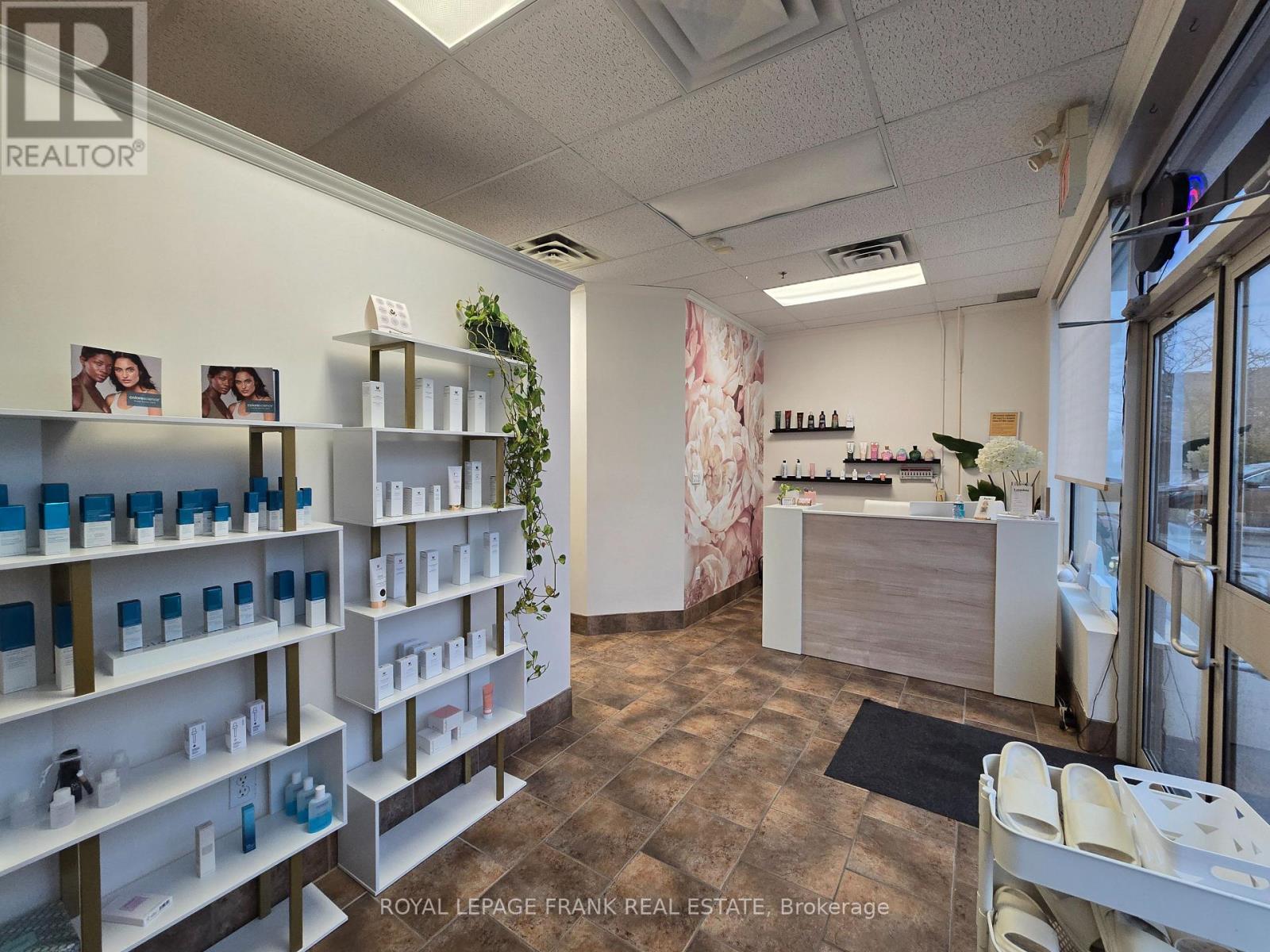 Unit #8 - 1550 Bowmanville Avenue, Clarington, Ontario  L1C 6N5 - Photo 1 - E12953190