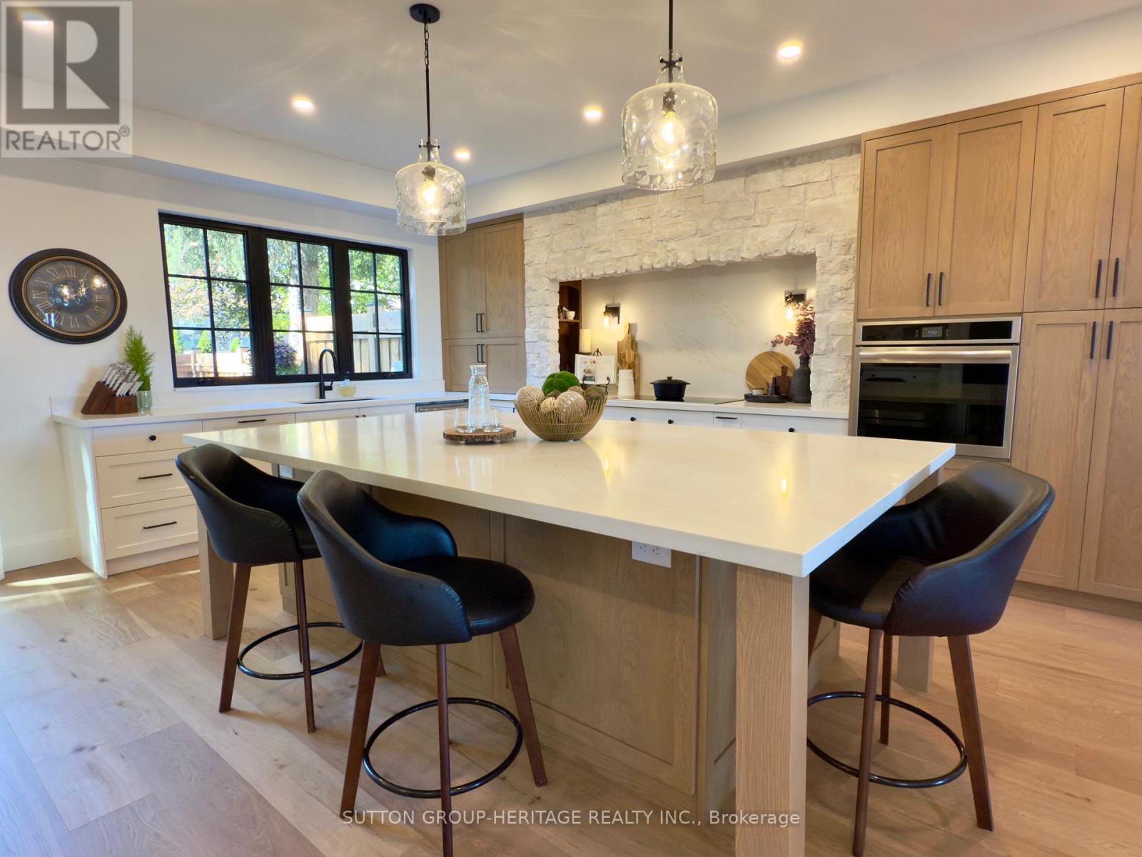 16 COULCLIFF BOULEVARD, Scugog, Ontario